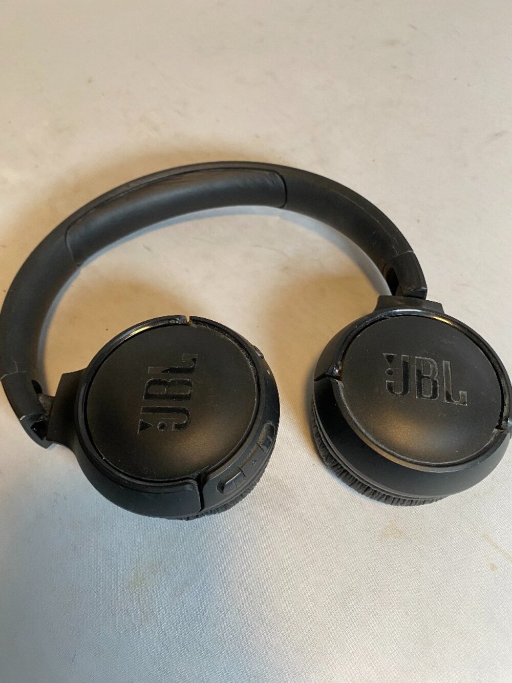 JBL Tune 500BT Wireless On Ear Headphones